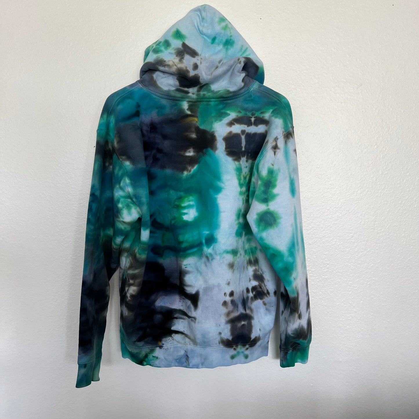 HAND DYED TIE DYE HOODIE | GREEN + BLACK