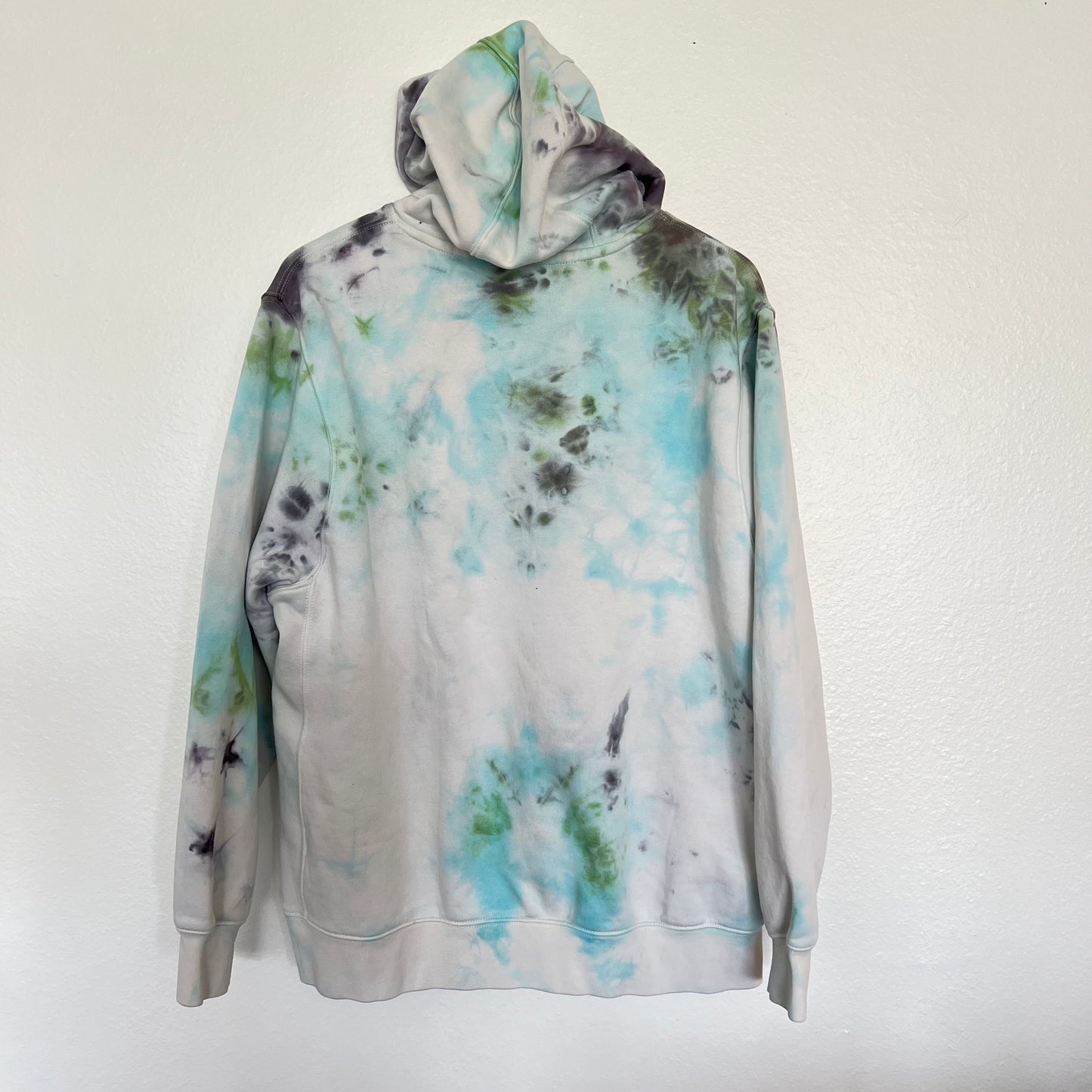 HAND DYED TIE DYE NIKE HOODIE | KELLY GREEN, BLUE, BLACK | SIZE XL