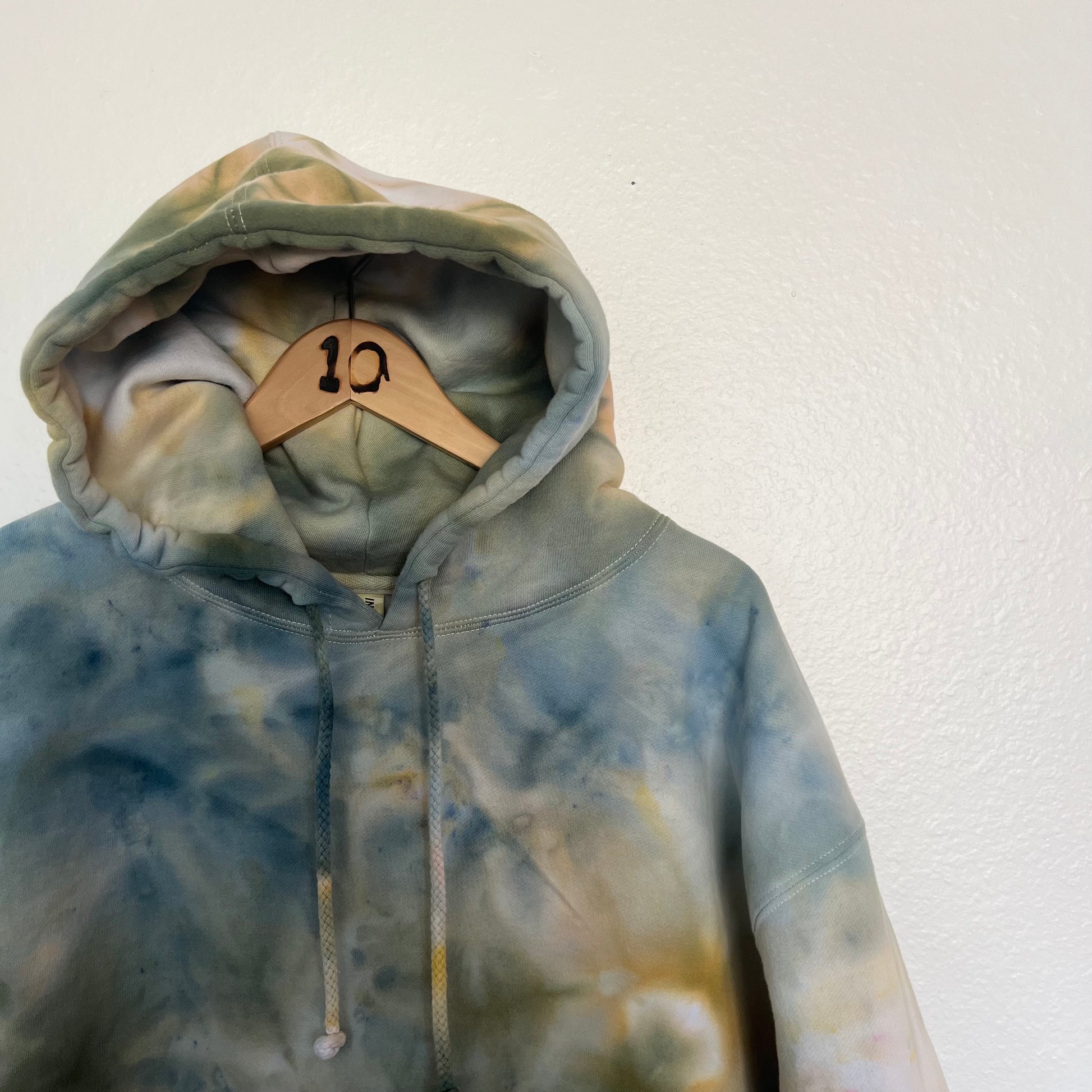 HAND DYED TIE DYE HOODIE  NEUTRALS + GREENS – The 10 Influence